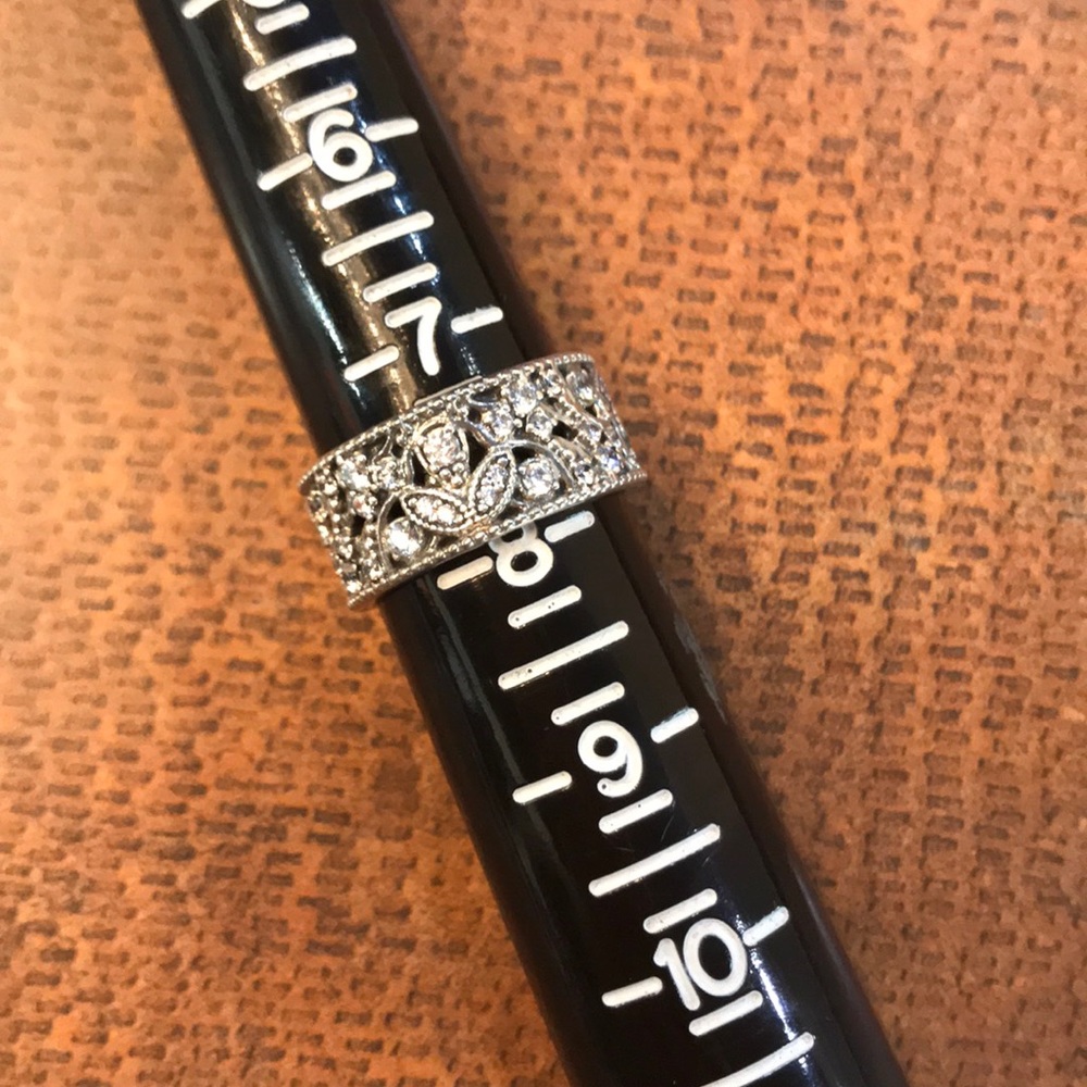 Pandora Ring